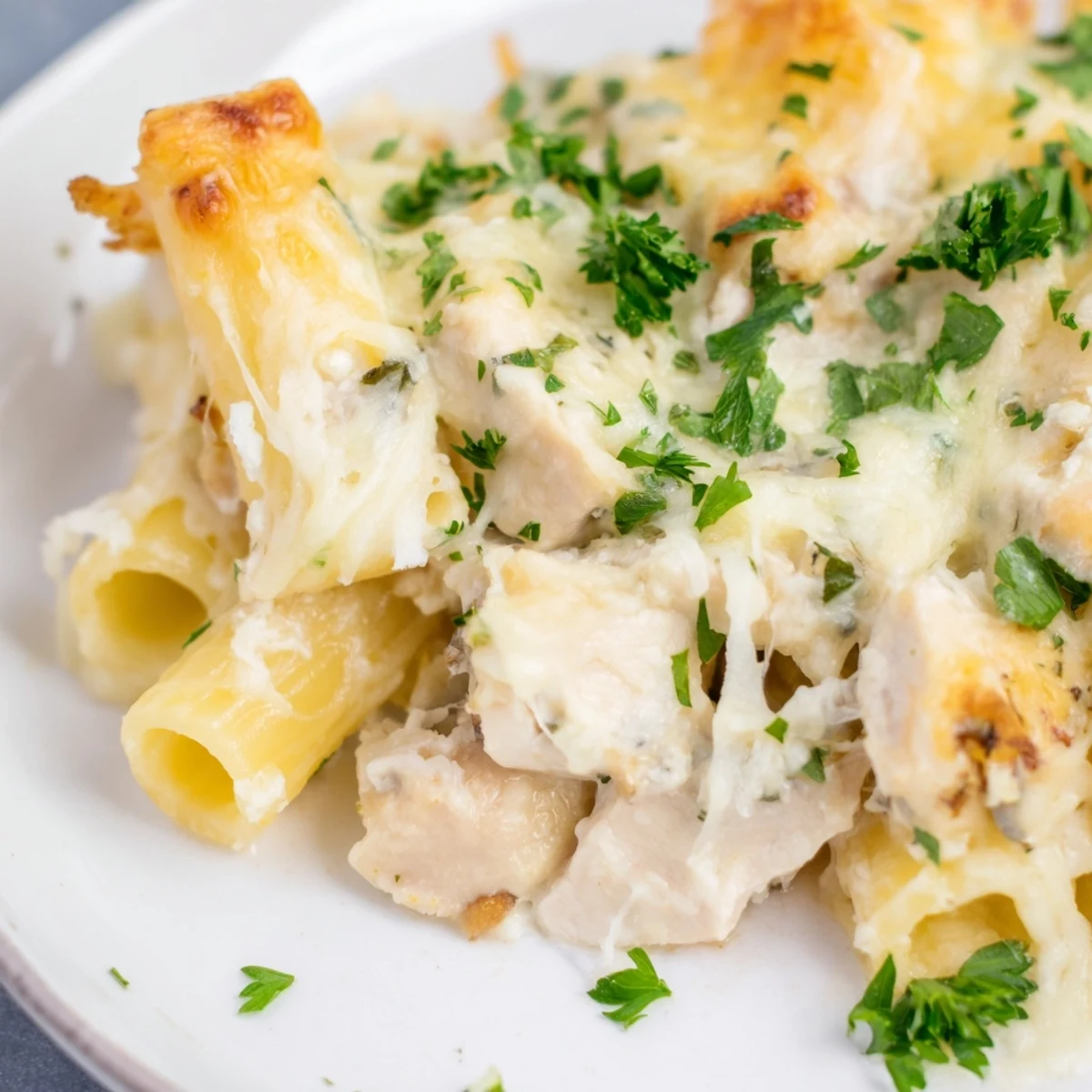 Chicken Alfredo Baked Pasta